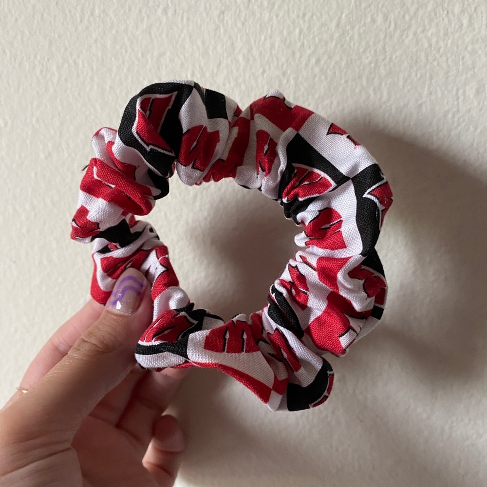 Wisconsin Scrunchie
